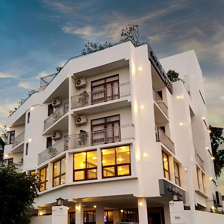 Grand 7 Hotel -Kesbewa Філяндала Екстер'єр фото